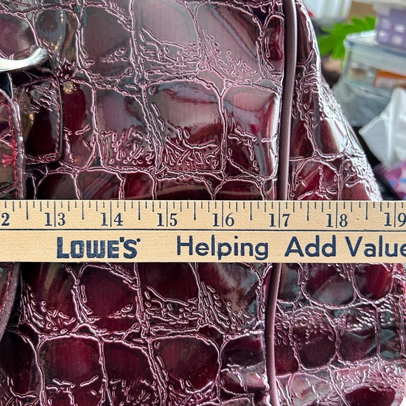 Kathy Van Zeeland Travel Bag - Picture 9 of 11